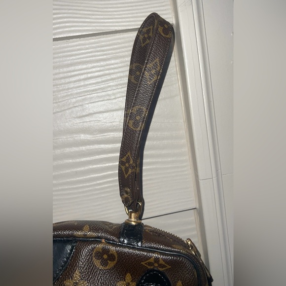 Authentic Louis Vuitton Marly Dragonne Bag - Picture 6 of 12